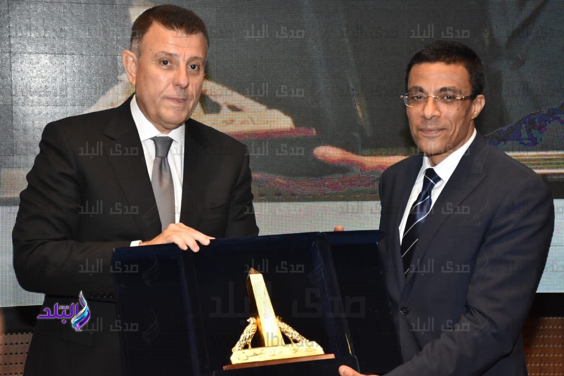 جامعة عين شمس تكرم نخبة من الوزراء والسفراء و الدبلوماسيين