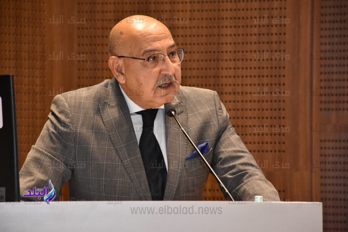 جامعة عين شمس تكرم نخبة من الوزراء والسفراء و الدبلوماسيين