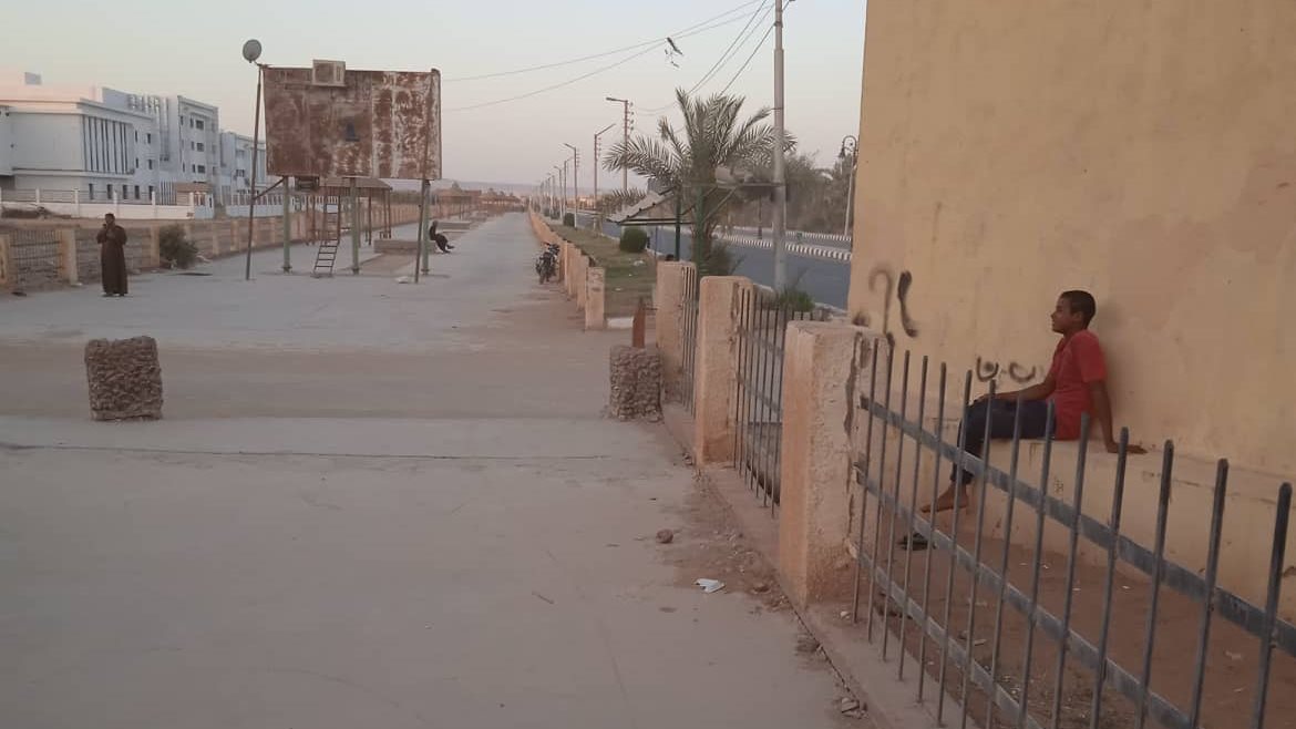 الممشي السياحي "الكورنيش"