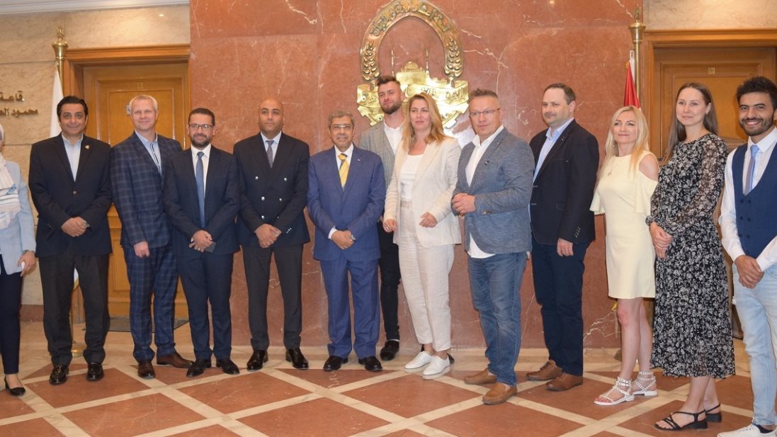 وفد بولندى يزور غرفة القاهرة التجارية  وفد بولندى يزور غرفة القاهرة التجارية