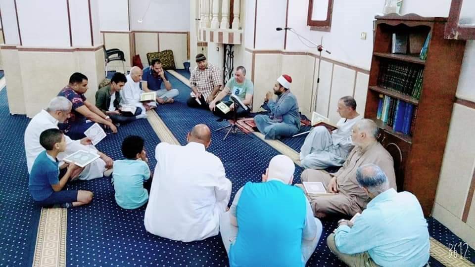 مقرأة قرآن للجمهور بمساجد المنيا 