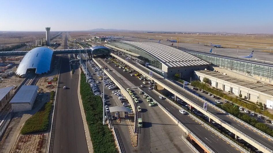إيران.. تعطل نظام الجوازات بمطار الخميني الدولي