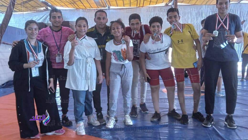 ابطال المصارعة  ابطال المصارعة