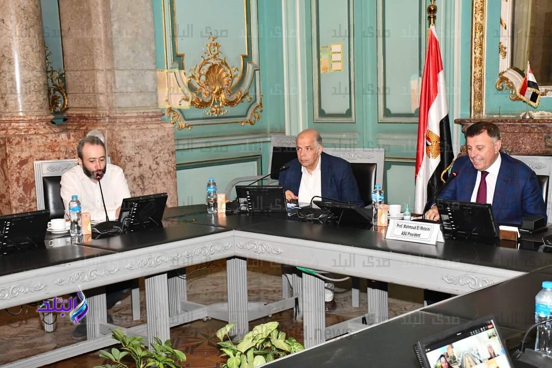 جامعة عين شمس 