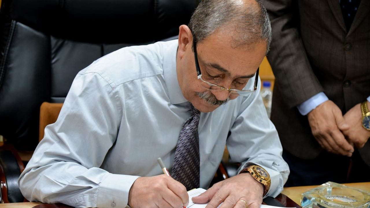 محافظ الإسماعيلية يعتمد نتيجة الإعدادية  محافظ الإسماعيلية يعتمد نتيجة الإعدادية