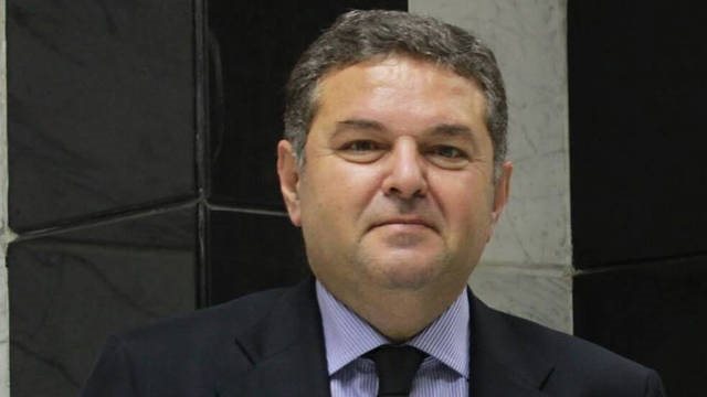 هشام توفيق 