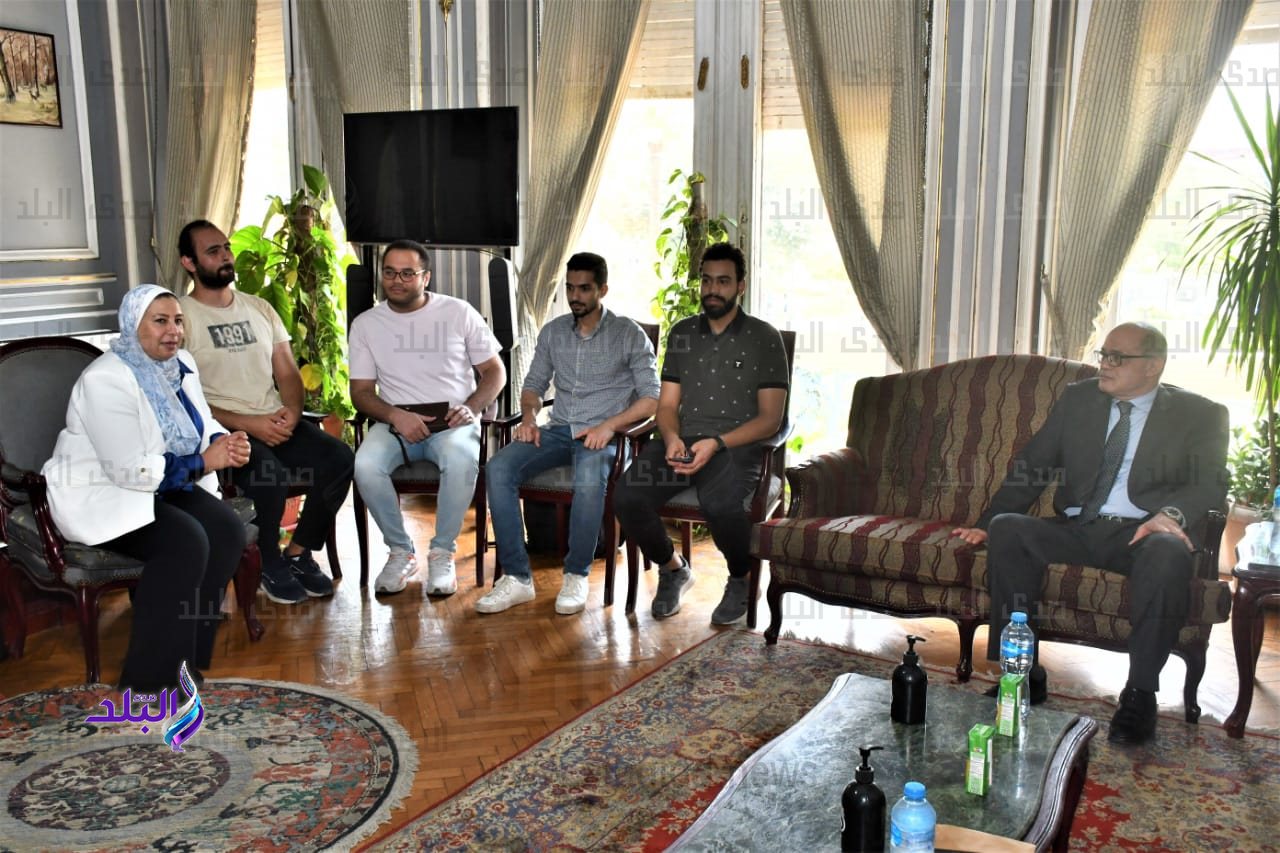 جامعة عين شمس