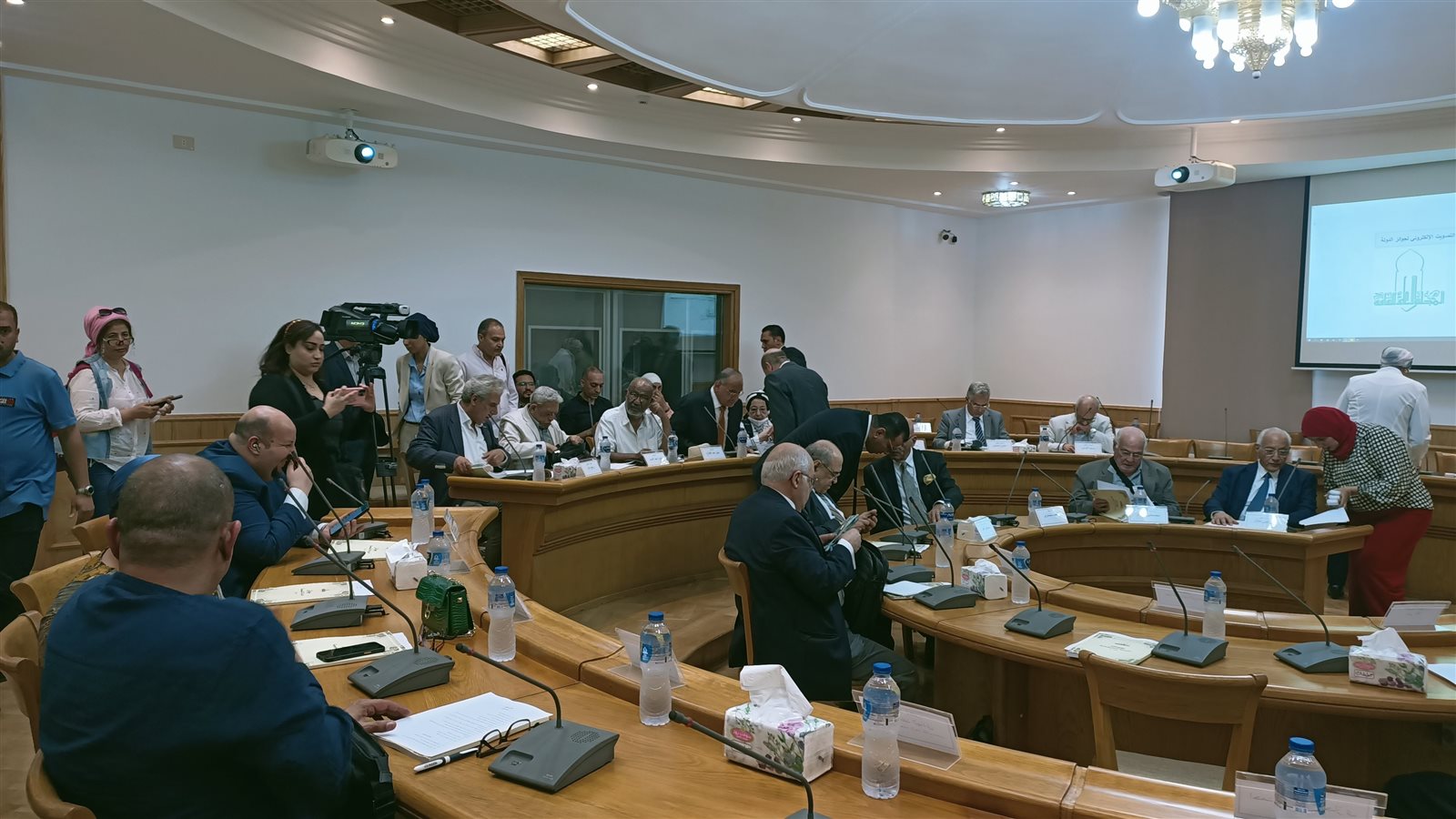 جوائز الدولة