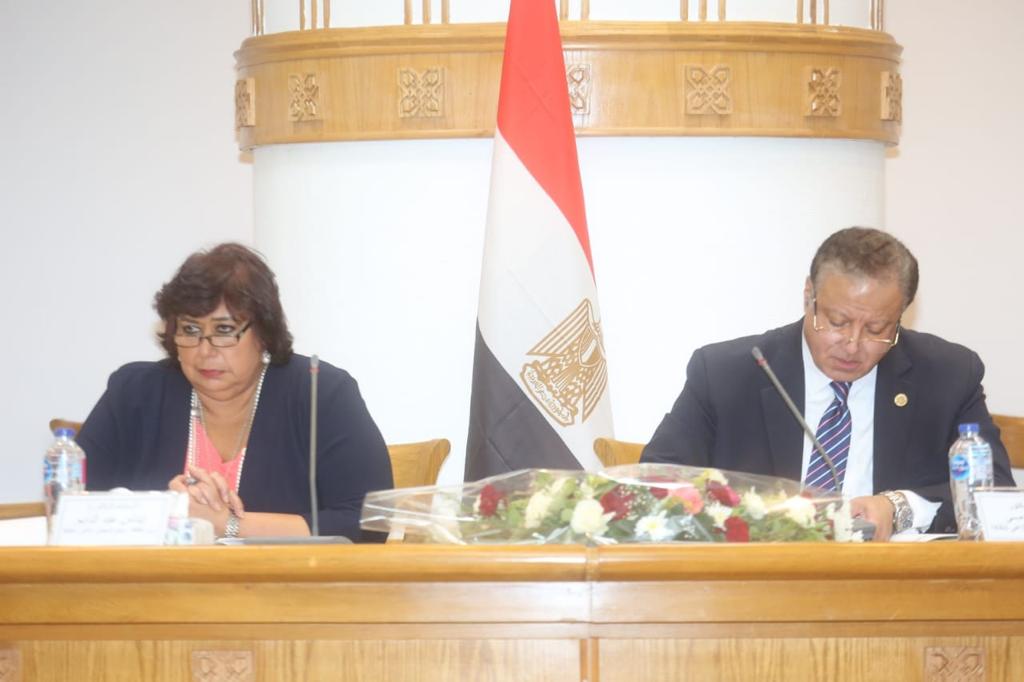 جوائز الدولة
