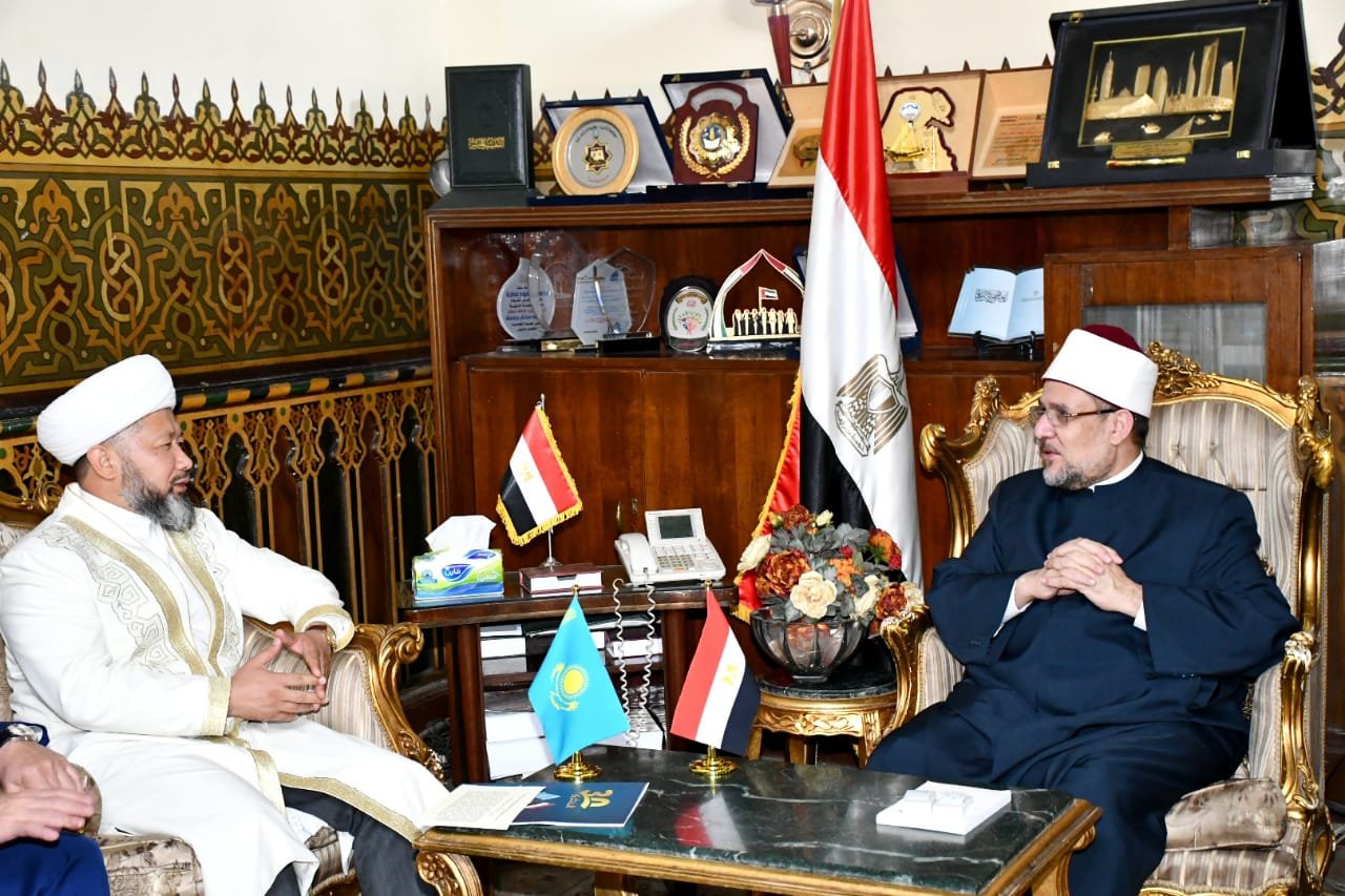 مفتي كازاخستان ووزير الأوقاف