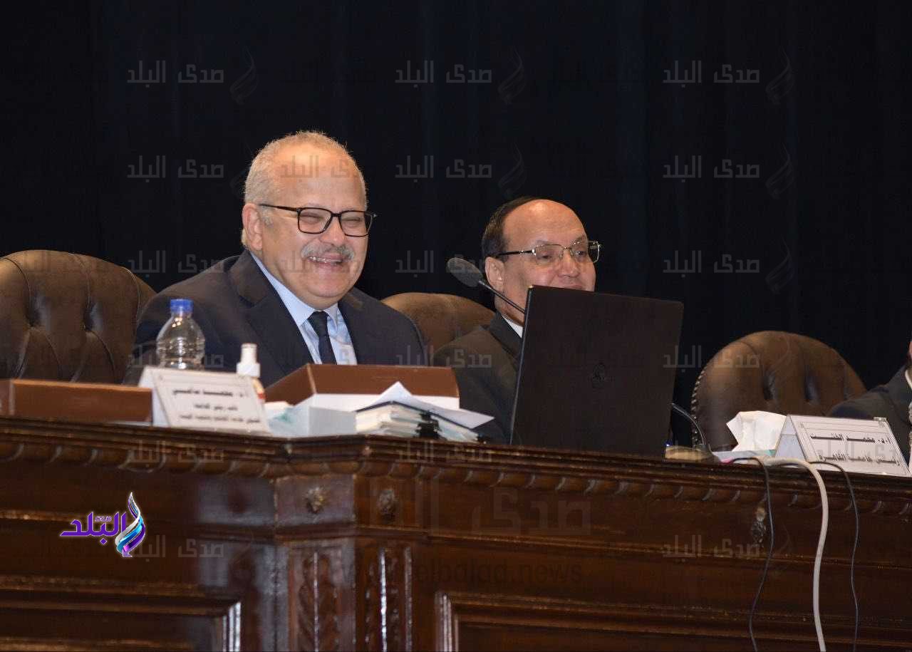 جامعة القاهرة