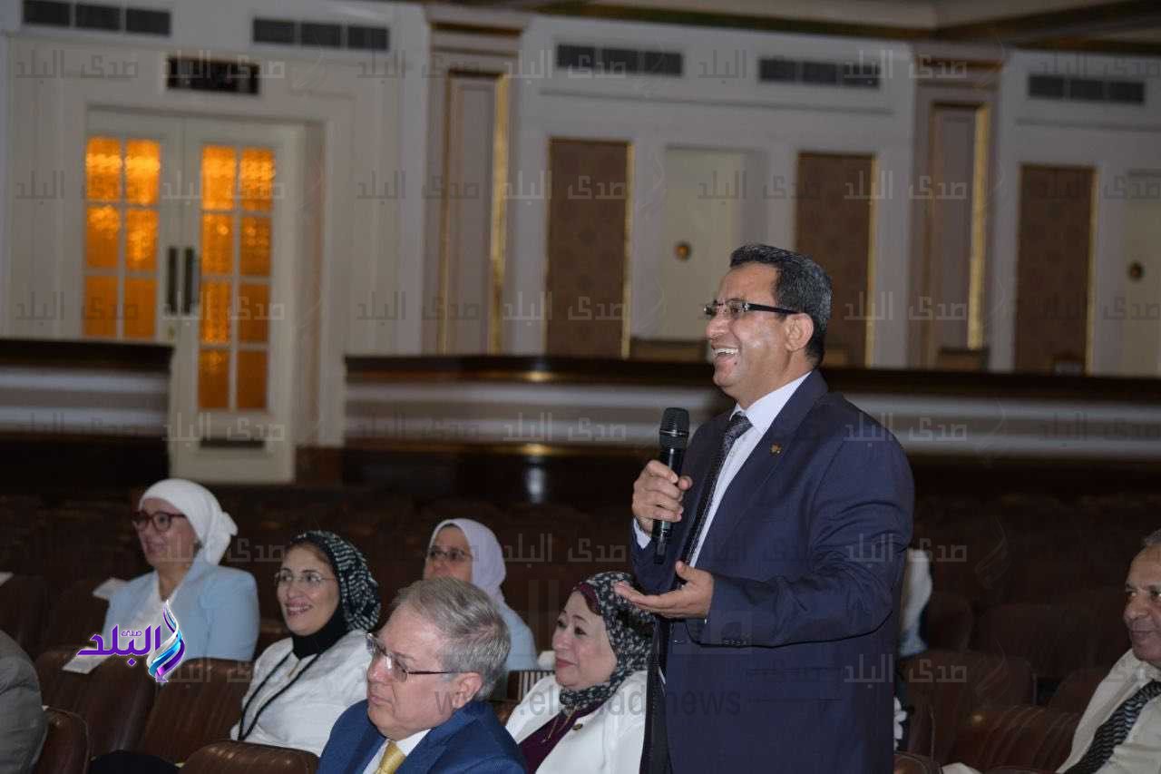 جامعة القاهرة