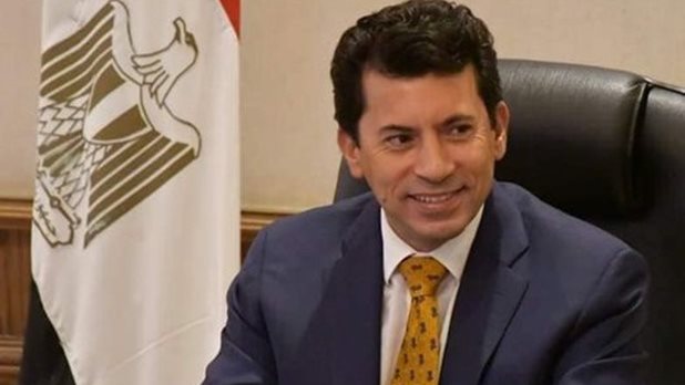 أشرف صبحى