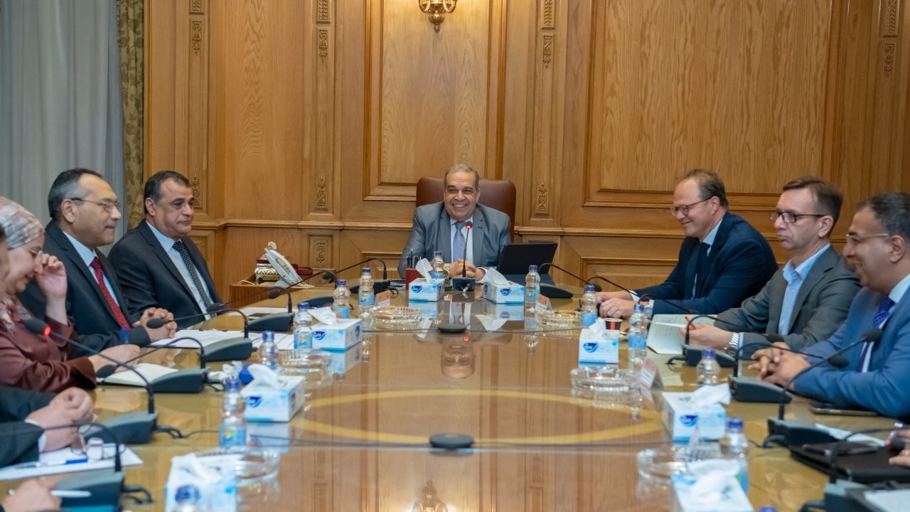 وزارة الإنتاج الحربي 