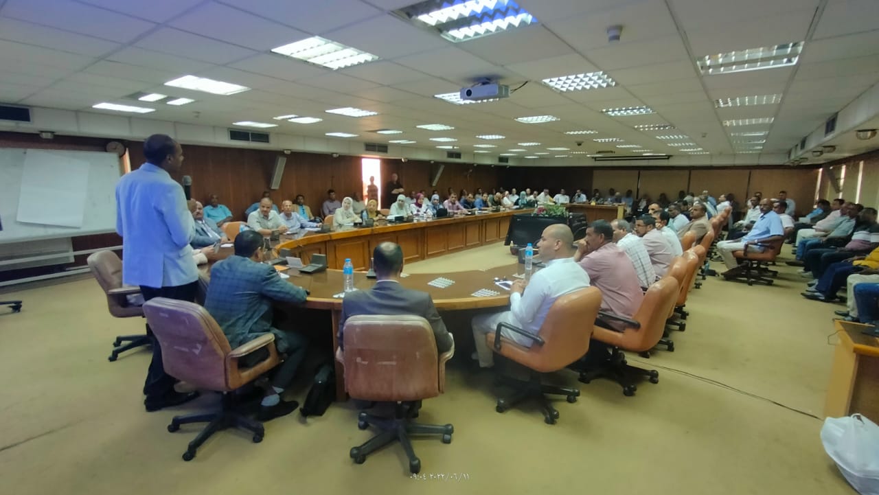 الدورات التدريبية لقيادات قرى مبادرة حياة كريمة
