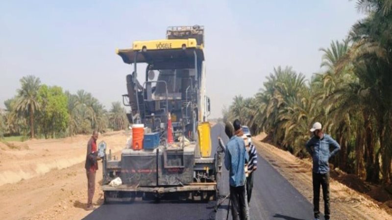 مشروعات الطرق بقرى حياة كريمة بأسوان 