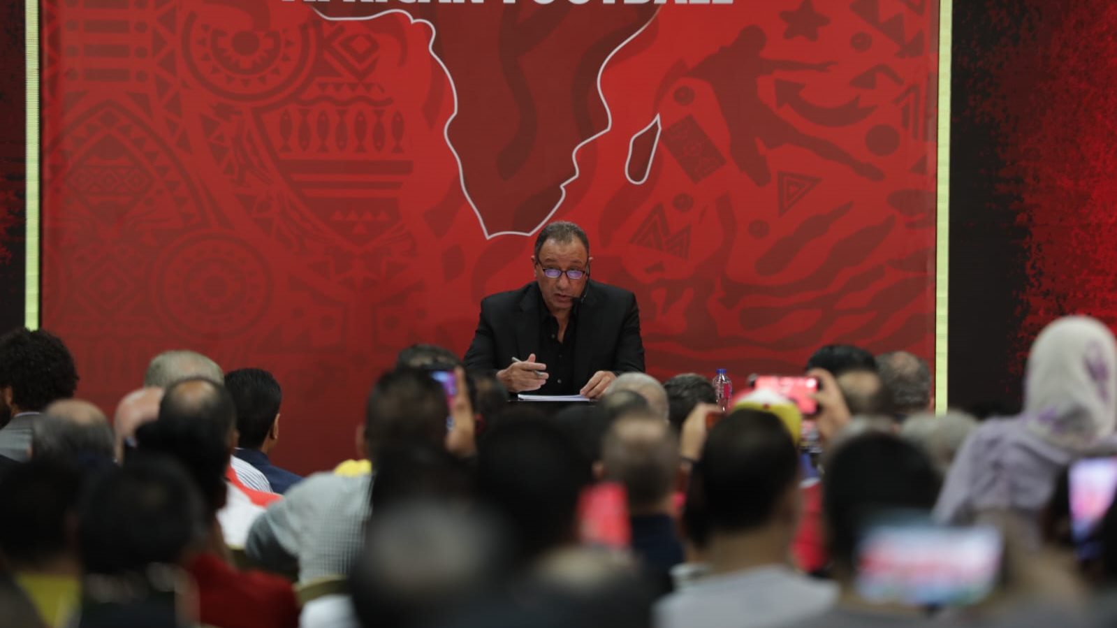 الخطيب رئيس النادي الأهلي 