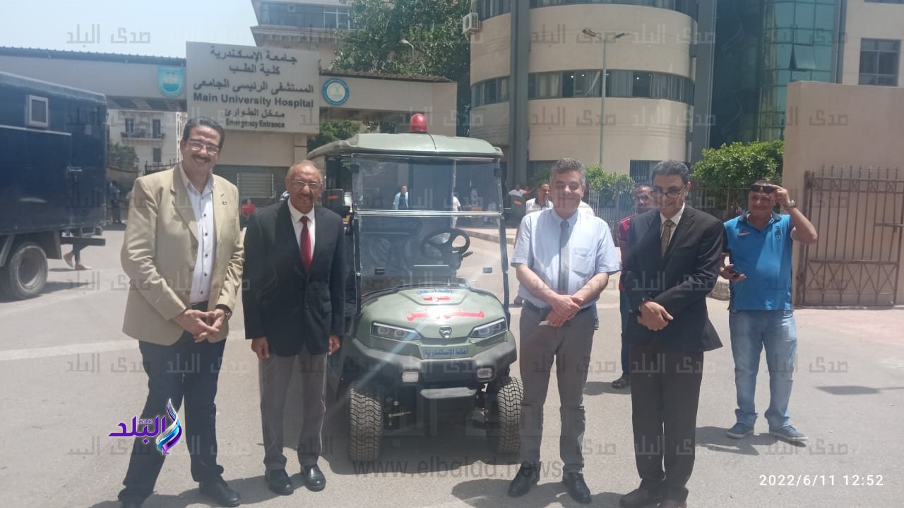 سيارة نقل المرضى سيارة نقل المرضى