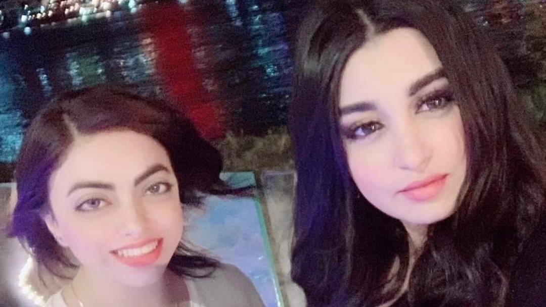 جيهان خليل ومديرة اعمالها