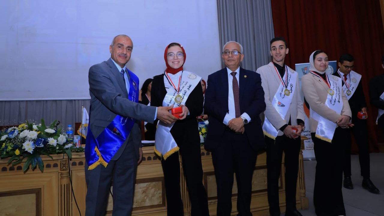 تنصيب المكتب التنفيذى لمجلس اتحاد طلاب مدارس الجمهورية