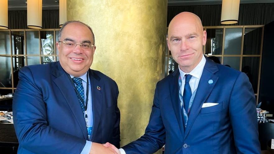 محيي الدين يبحث مع الرئيس التنفيذي للمركز العالمي للتكيف 