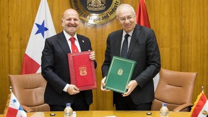 رئيس منطقة كولون الاقتصادية ببنما