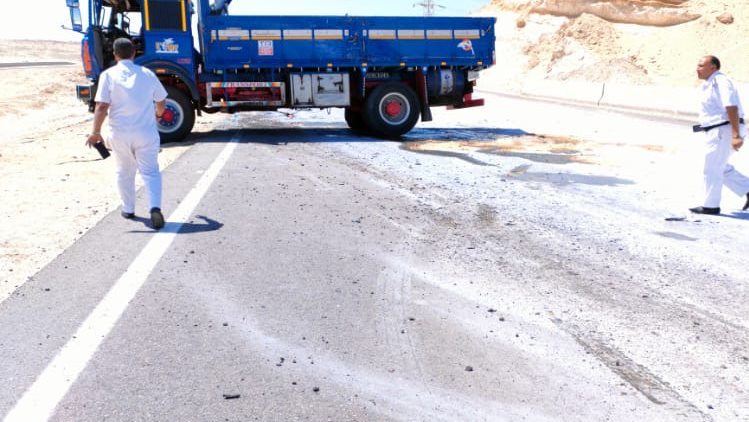  السيارة المقلوبة 