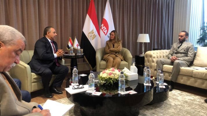 المدير التنفيذي للاكاديمية الوطنية تستقبل  وفد حزب إرادة جيل