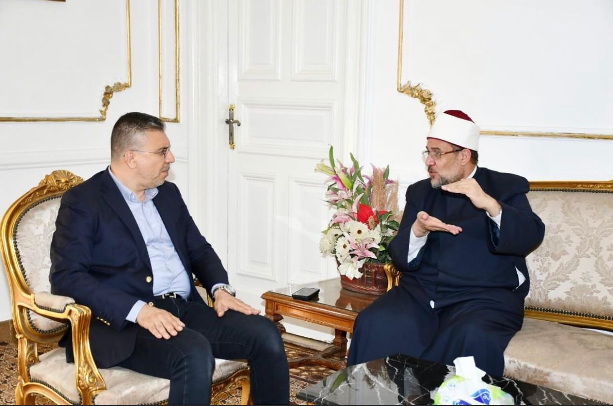 وزير الأوقاف ورئيس اتحاد الاذاعات الاسلامية