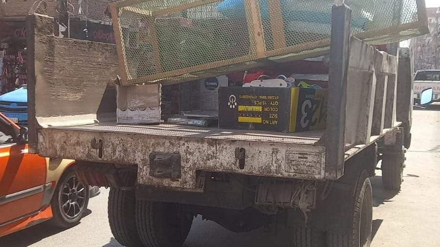 خلال الاعمال