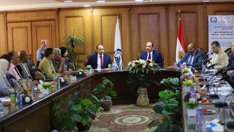 الملتقي العلمي حول التغيرات المناخية بجامعة العريش 
