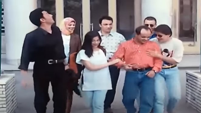 ولا بنخاف من الدنيا بحالها.. قصة سيارة ظهرت مع خلف الدهشوري