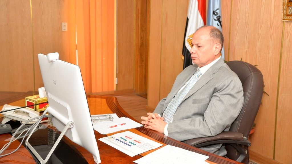 اللواء عصام سعد محافظ أسيوط 