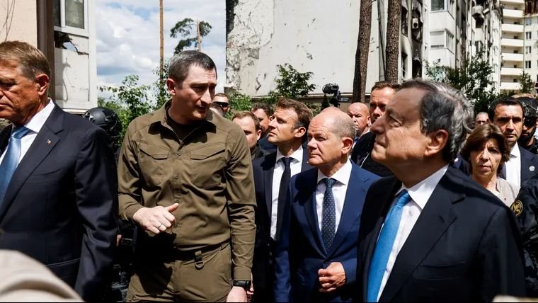 زيارة ماكرون ودراجي وشولتز لأوكرانيا زيارة ماكرون ودراجي وشولتز لأوكرانيا