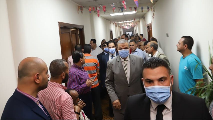 وزير القوي العاملة 
