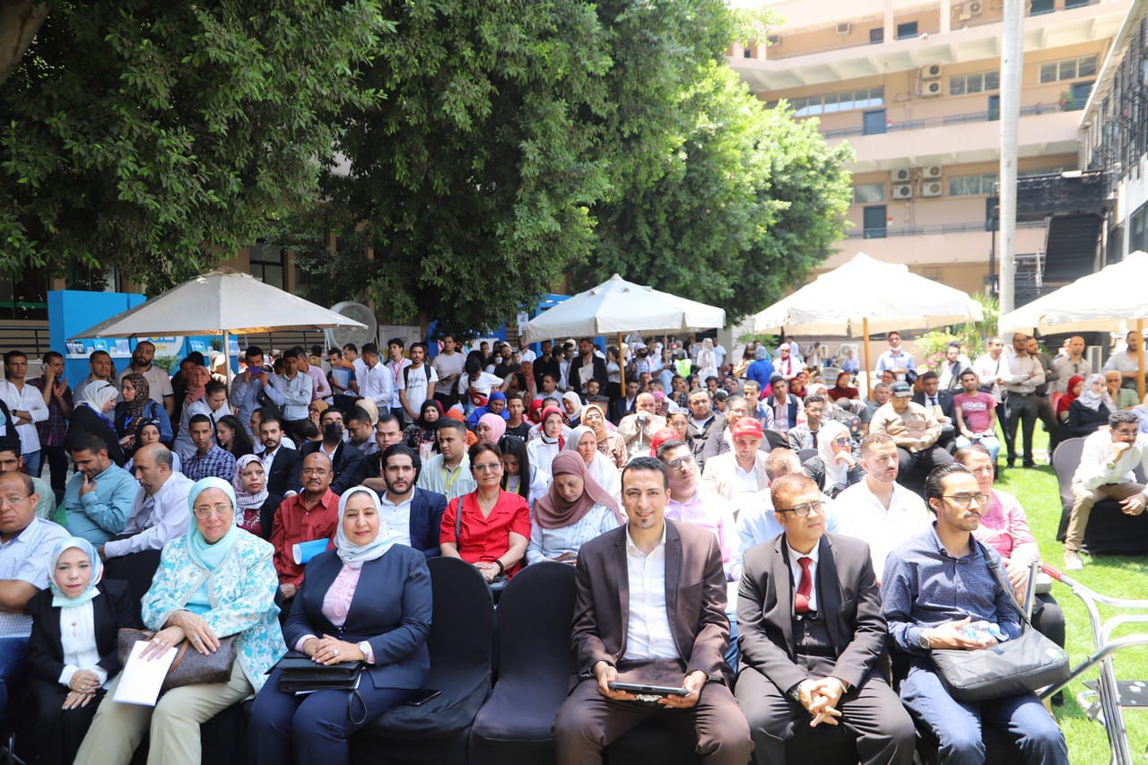 ملتقى توظيف قادرون باختلاف