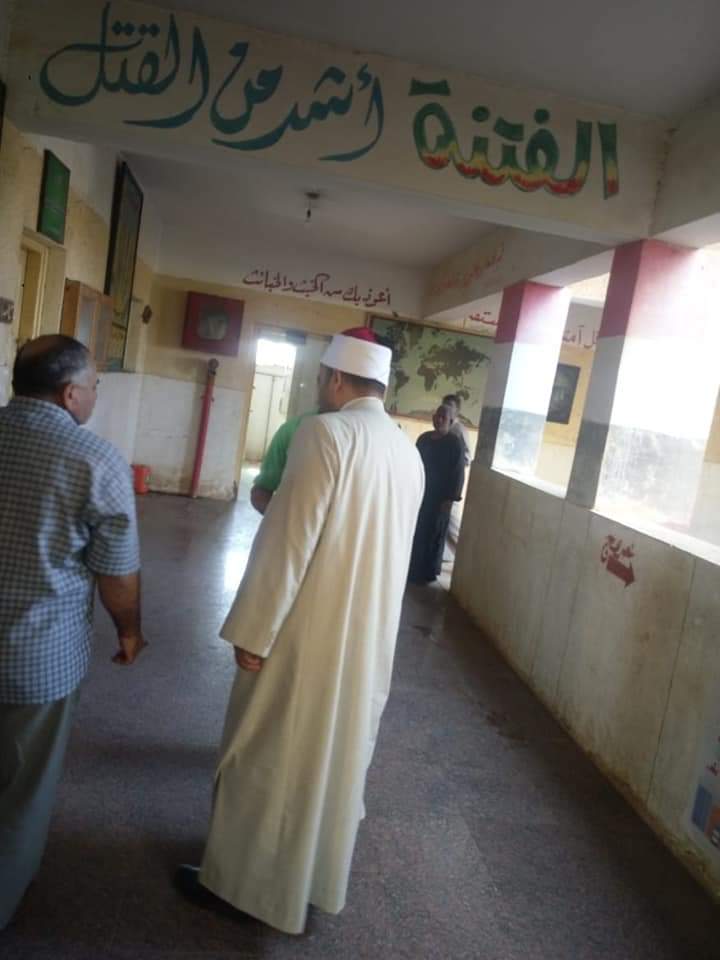 رئيس منطقة الأزهر يتفقد سير الامتحانات في المنوفية