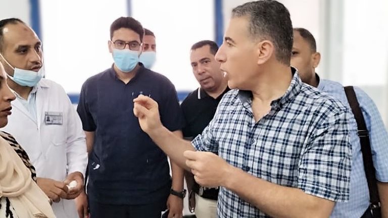مدير الطب العلاجى يتفقد مستشفى مطروح العام 