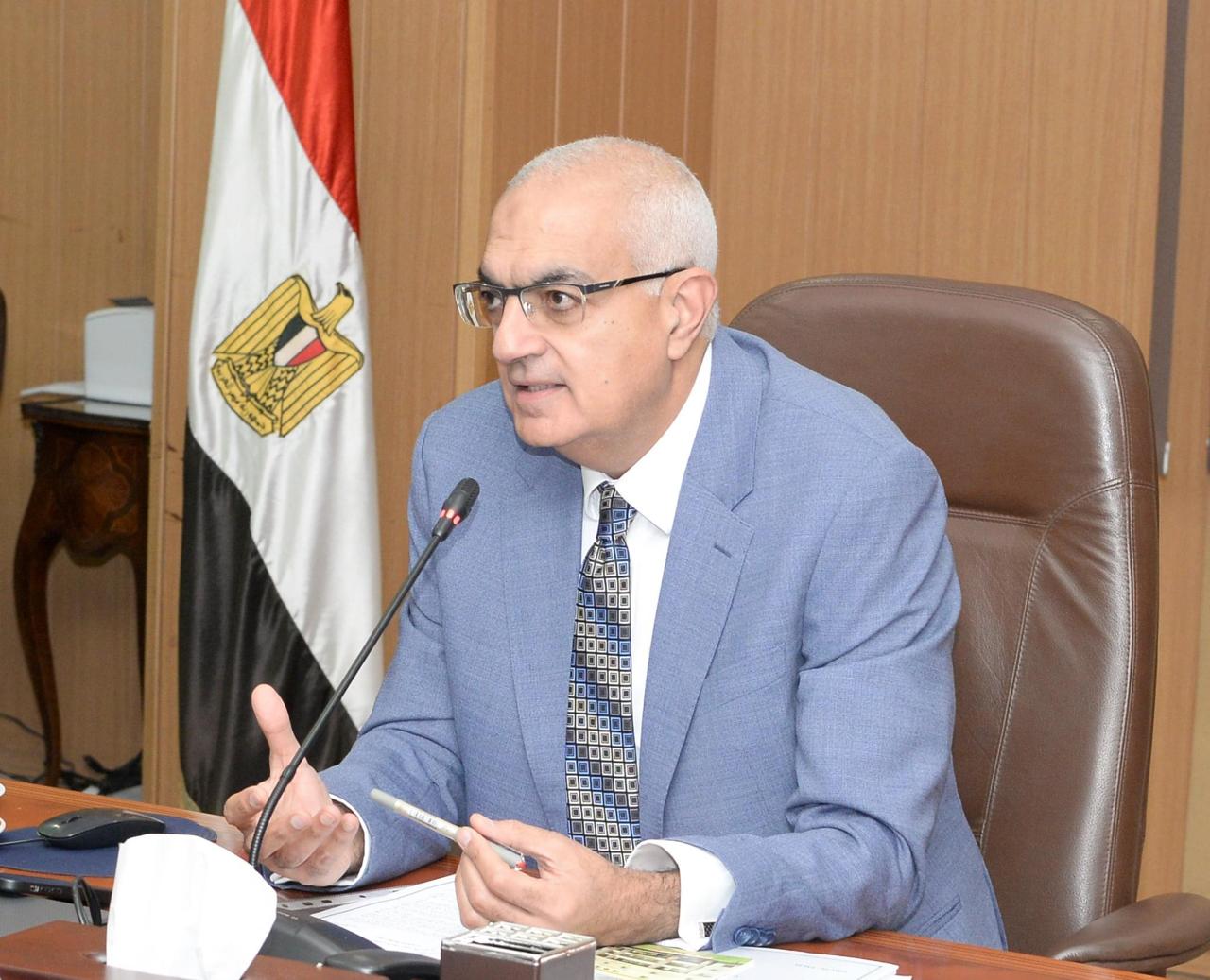  رئيس جامعة المنصورة