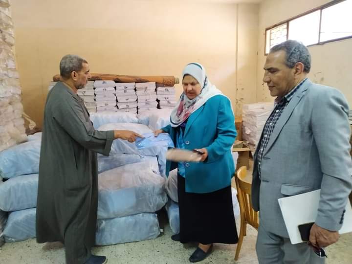 وصول الكتب الدراسية 