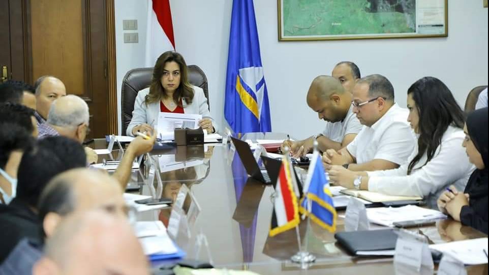 منال عوض محافظ دمياط