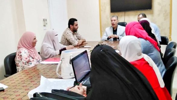 الدكتور مبروك خلال الاجتماع