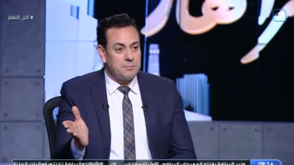 الدكتور مصطفي ابو العزم 