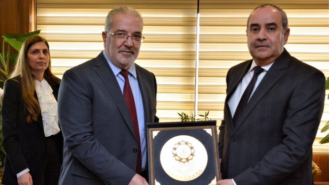 وزير الطيران مع وزير النقل الفلسطيني 