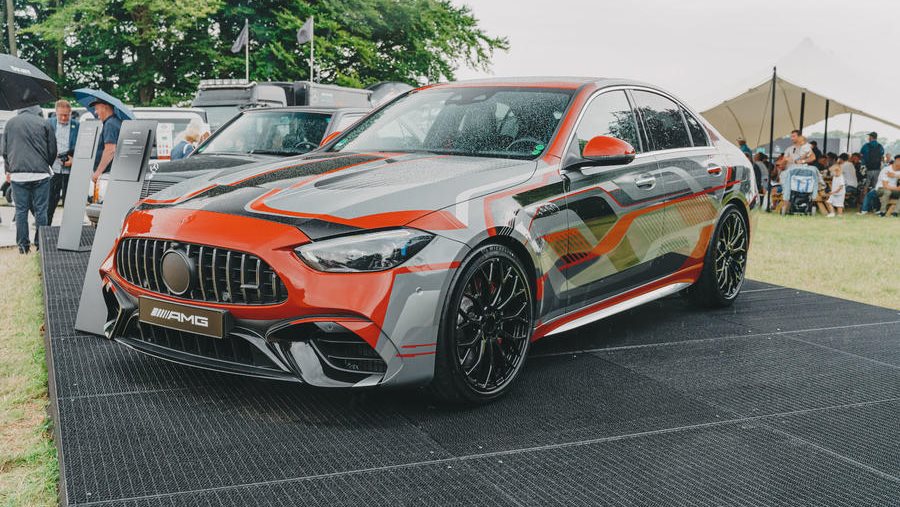 مرسيدس AMG C63