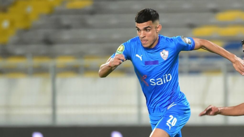 أشرف بن شرقي لاعب نادي الزمالك 