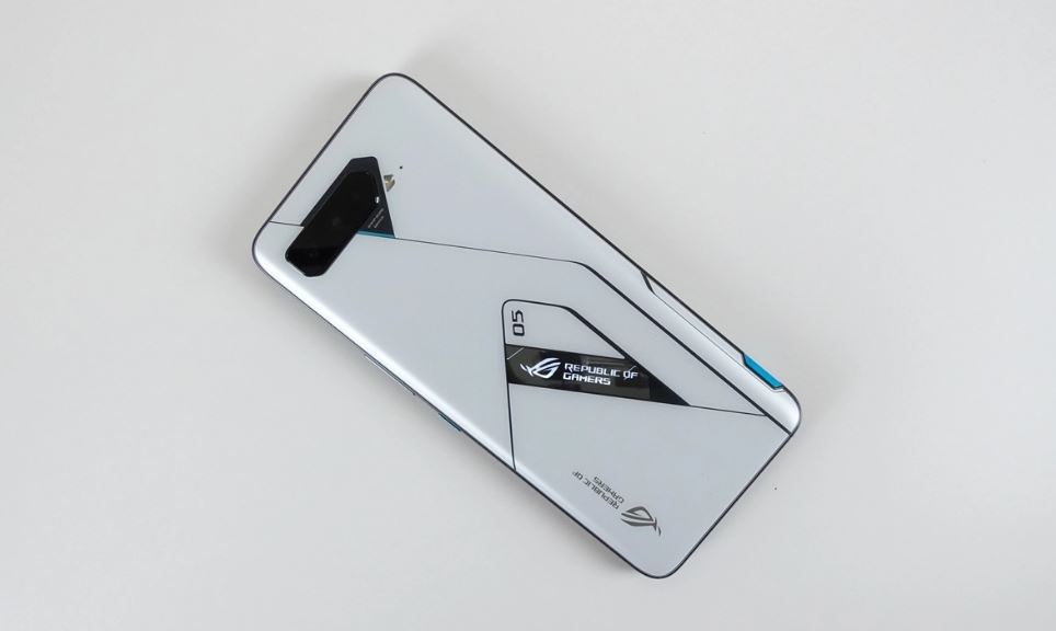 هاتف أسوس للألعاب Asus ROG Phone 5