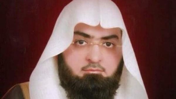 امام المسجد النبوي سابقا 