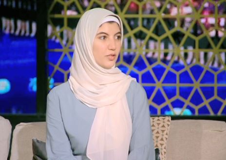 نورهان والدة الطفلة رقية مريضة الضمور العضلي