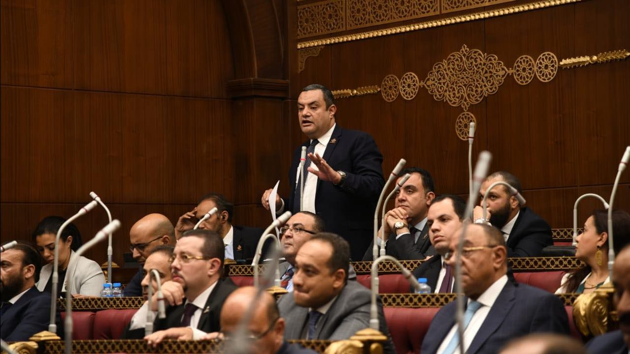  اكمل نجاتي، أمين سر لجنة الشئون الاقتصادية بمجلس الشيوخ